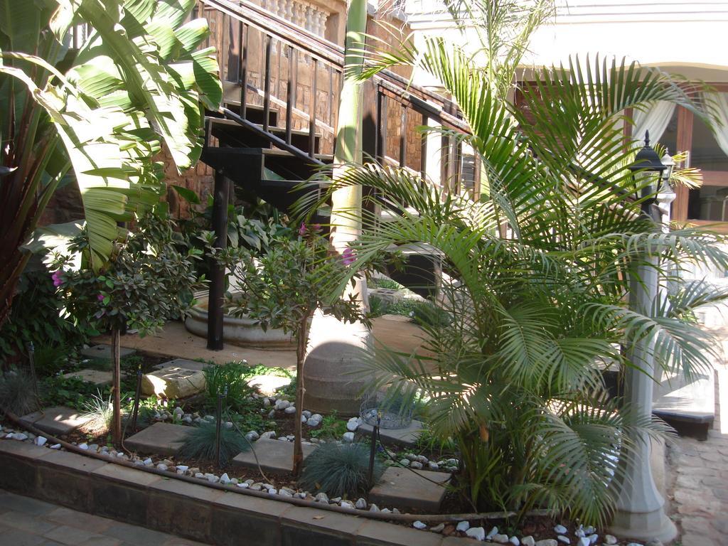 The Royal Palm B&B Ohrigstad Bagian luar foto